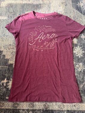 Free State Short Sleeve Graphic Tee in Burgundy